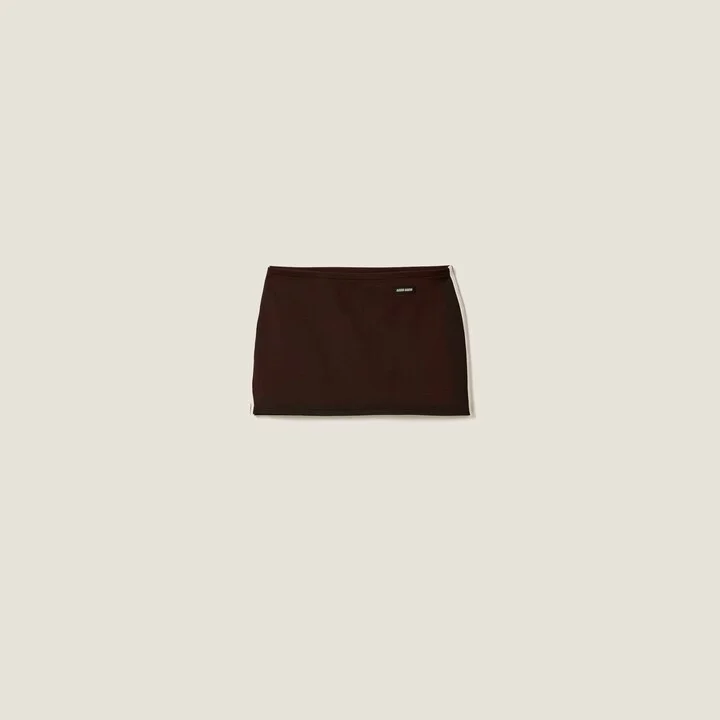 Dark Brown/White
