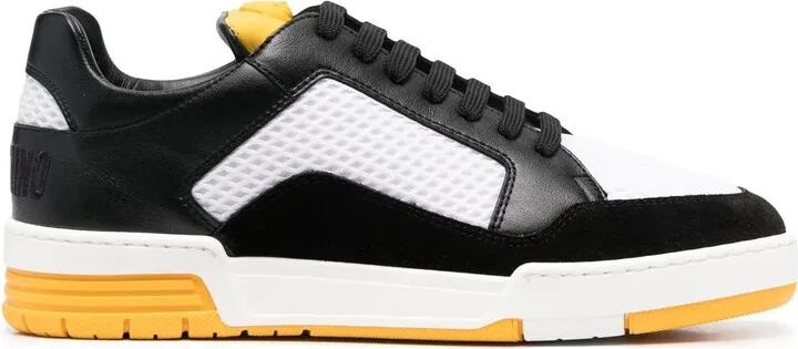 'Teddy Bear' motif sneakers
