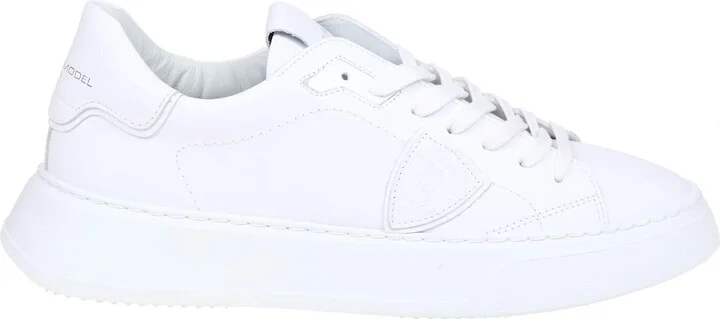 Temple Low Sneakers In White Leather