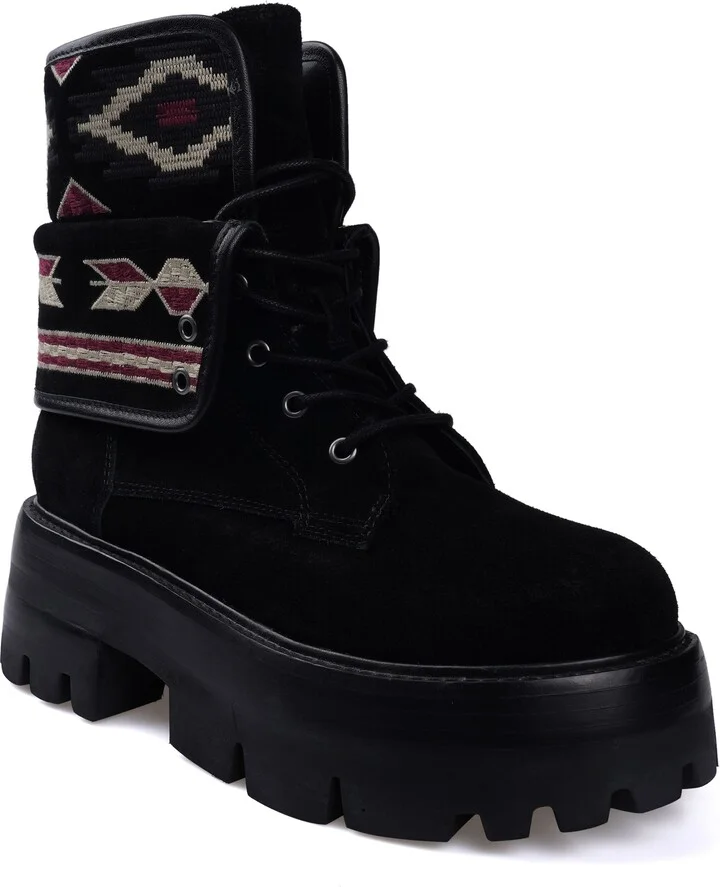 Tenisha Platform Bootie