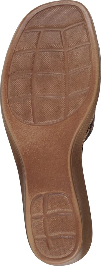 Teri Wedge Sandal - Image 5