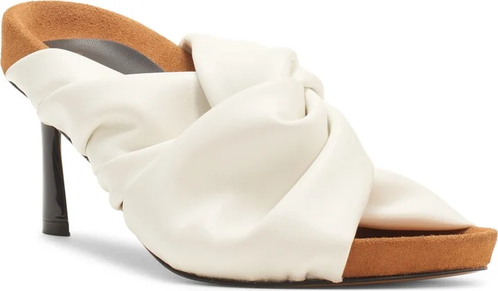 9001 WHITE