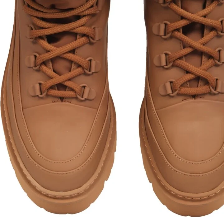 terra Hiking Boots - Image 4