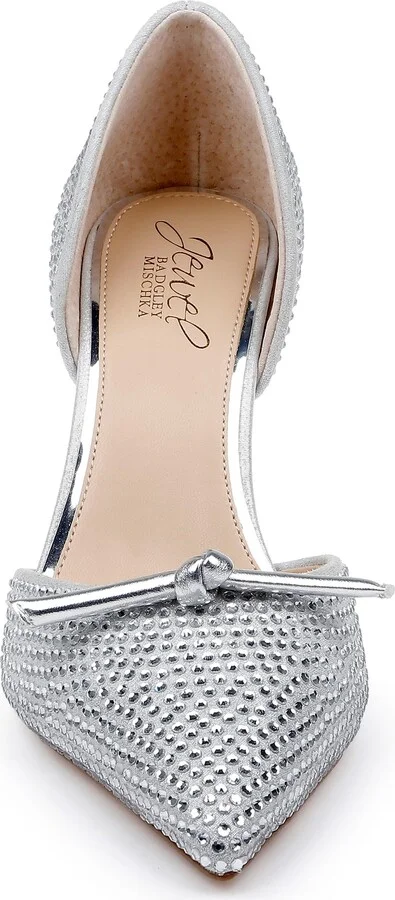 Terresa d'Orsay Pointed Toe Pump - Image 4