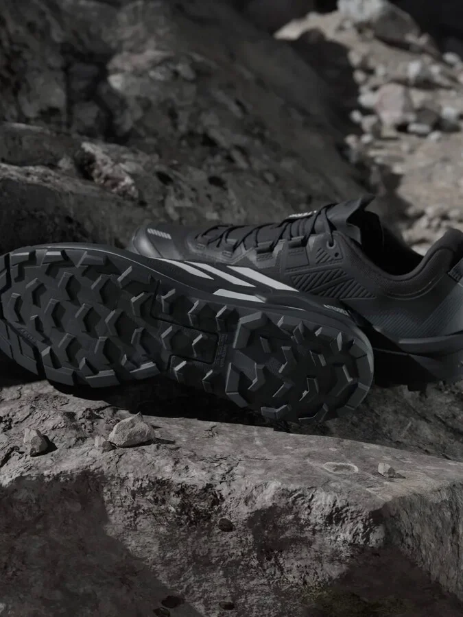 Terrex sneakers - Image 4