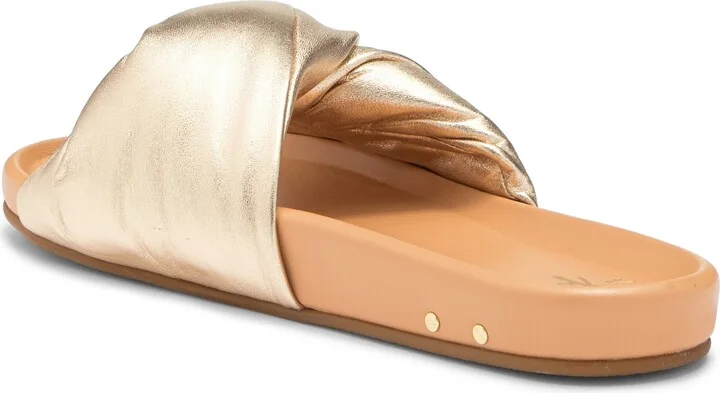 Tesia Slide Sandal - Image 2