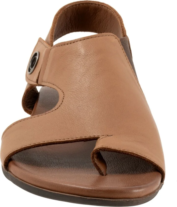 Tessie Toe Loop Sandal - Image 4