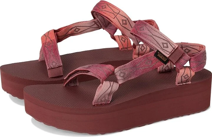 Teva Flatform Universal Sunscape Women's Sandals Waterless Scarlet : 10 B - Medium