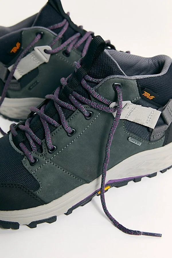Teva Grandview GTX Hiker Boots - Image 2