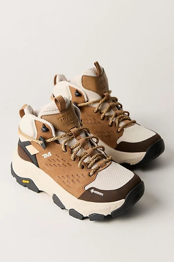 Teva Grandview Max GORE-TEX Hiking Boots - Image 2