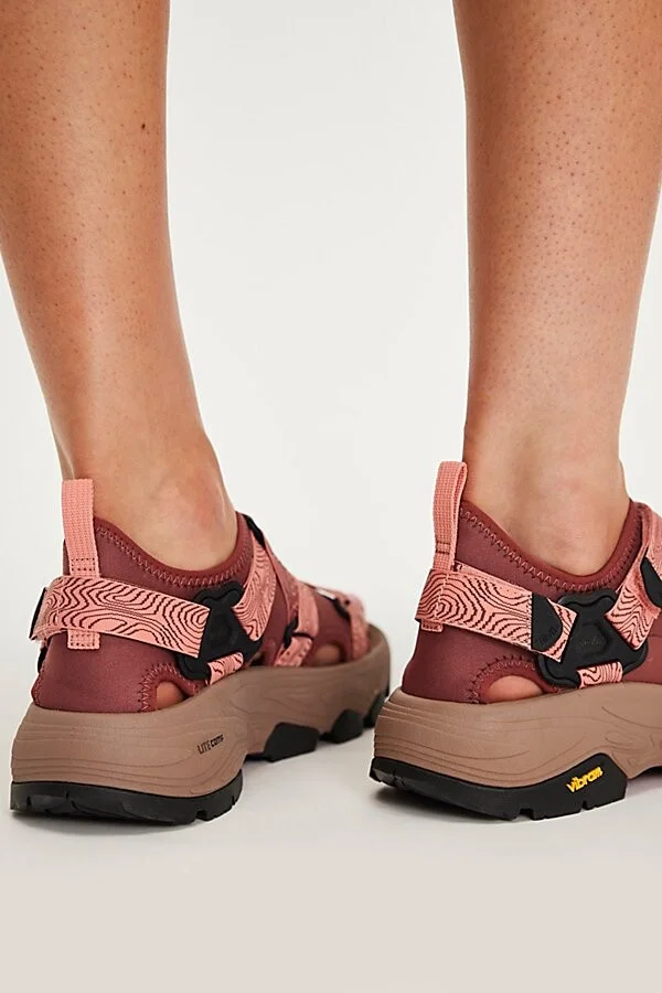 Teva Grandview Max Sandals - Image 3
