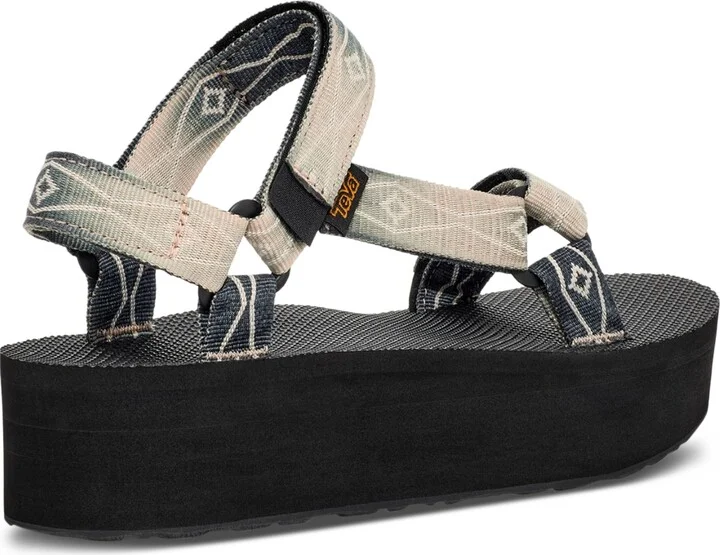 Teva Women's Flatform Universal Sandals - Maple Sugar/ Lion - Image 11