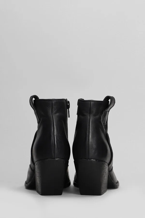 Texan Ankle Boots In Black Leather - Image 4