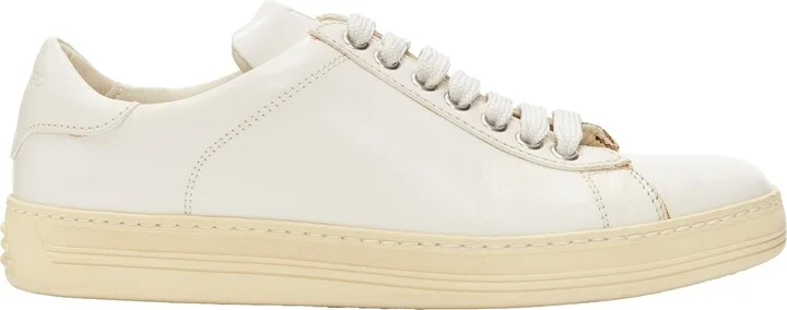 Tf Logo Stiff Leather Minimal Classic Lace Up Sneakers