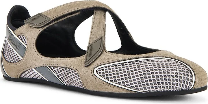 THE ATTICO Floor 01 Flat in Grey - Image 2