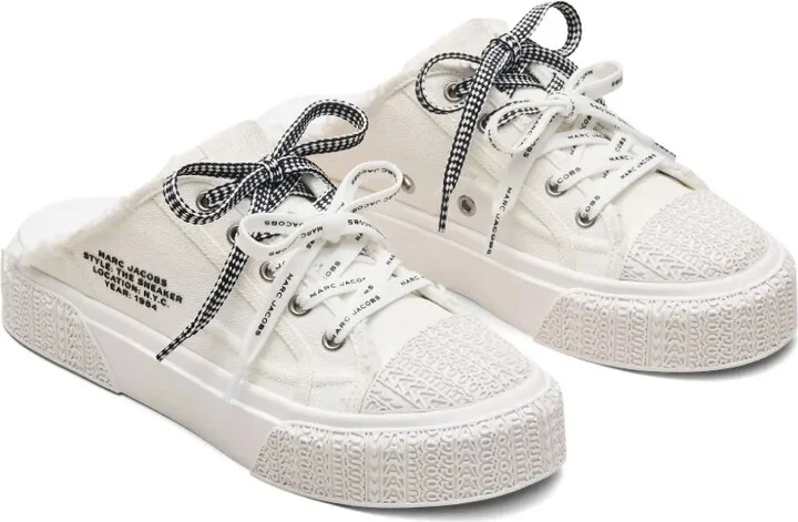 The Canvas sneakers - Image 2