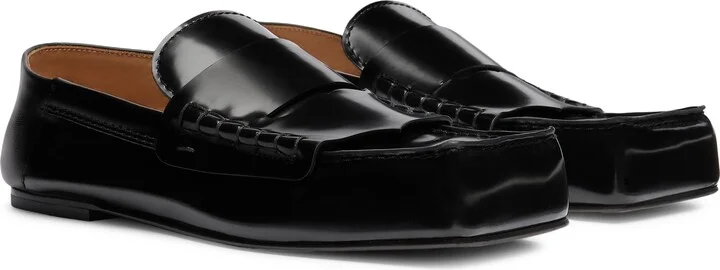 The Carré Loafer