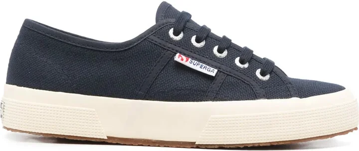 The Classic 2750 sneakers