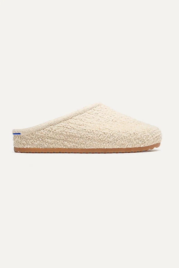 The Cozy Clogs