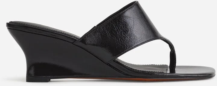 The Deanna Thong Wedge Sandal in Leather