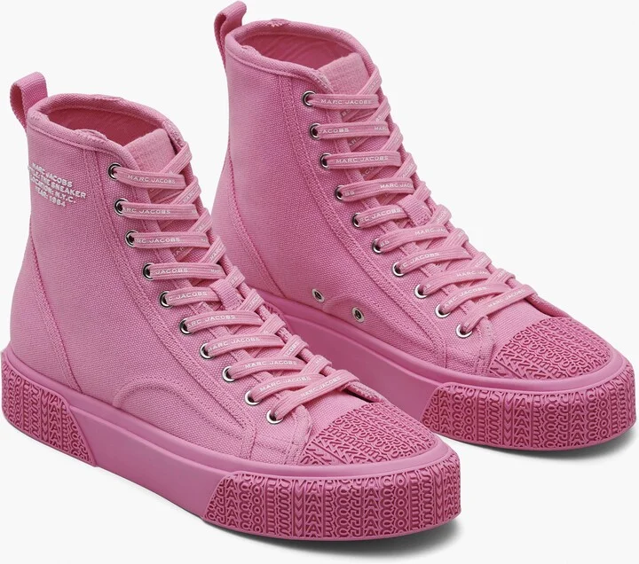 PETAL PINK