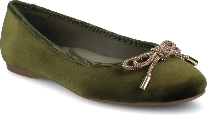 The Hummingbird Flats Velvet