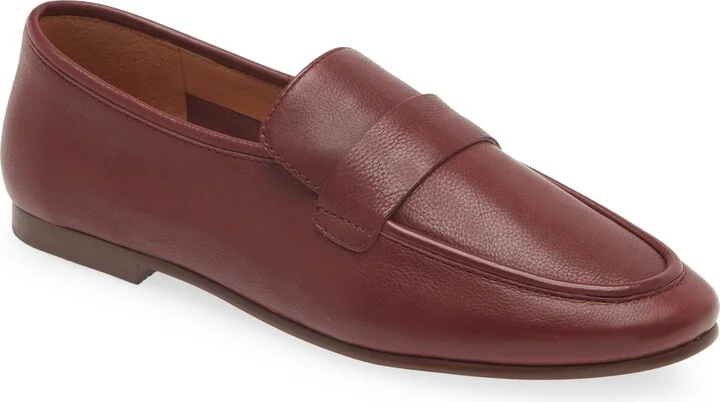The Lacey Loafer
