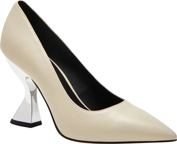 The Laterr Pointed Toe Pump