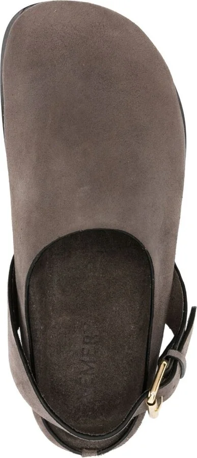 The Louis Clogs - Image 4