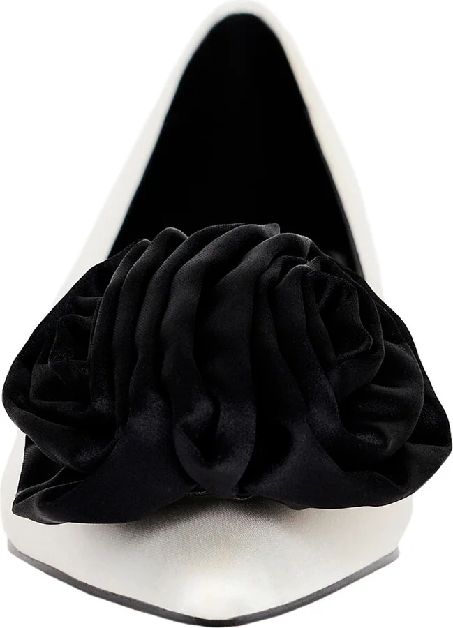 The Micro Heel Flower Pump - Image 11