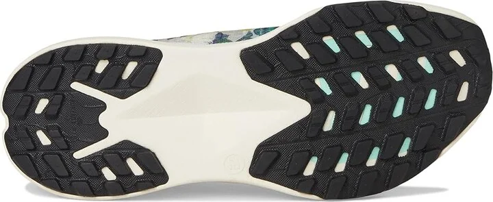 The North Face Altamesa 300 Women's Shoes White Dune/Crater Aqua : 8.5 B - Medium, Leather - Image 3
