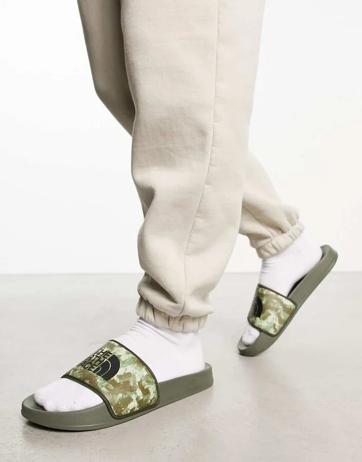 The North Face Base Camp III sliders in camo - Image 2