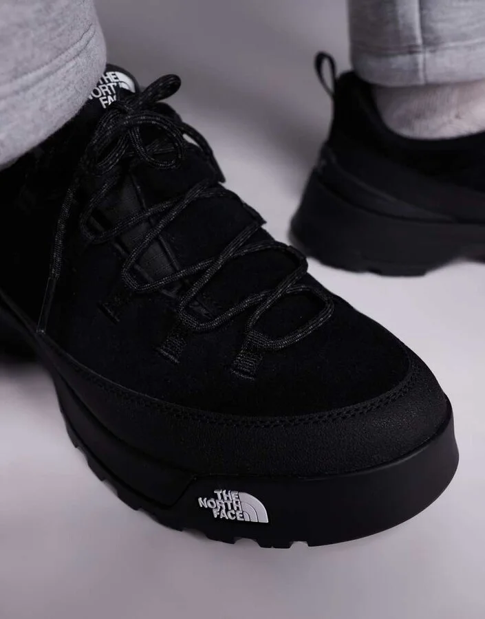 The North Face Glenclyffe Urban Low Boots in black - Image 3