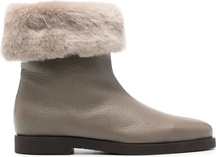 The Off-Duty leather boots