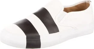 The Office of Angela Scott - Image 2