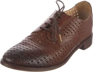 The Office of Angela Scott - Image 2