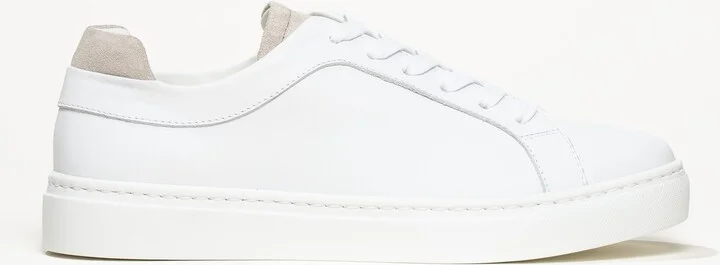White/Sandstone