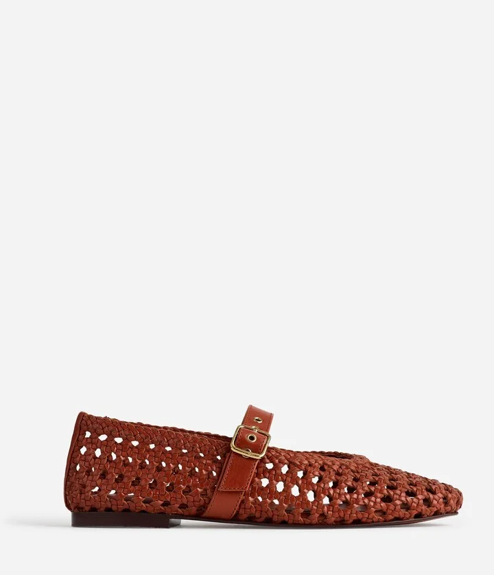 The Remy Mary Jane Flat in Woven Leather