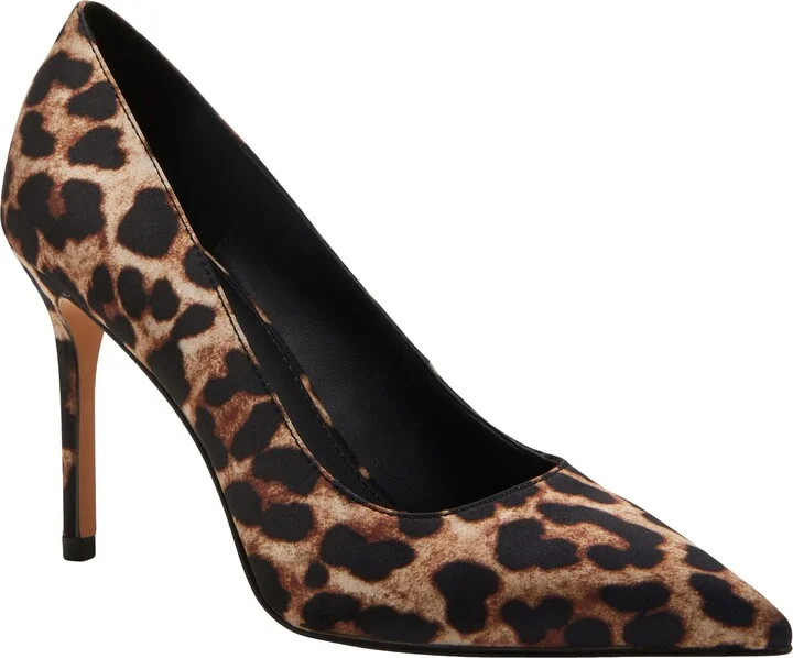 The Revival Pointed Toe Pump