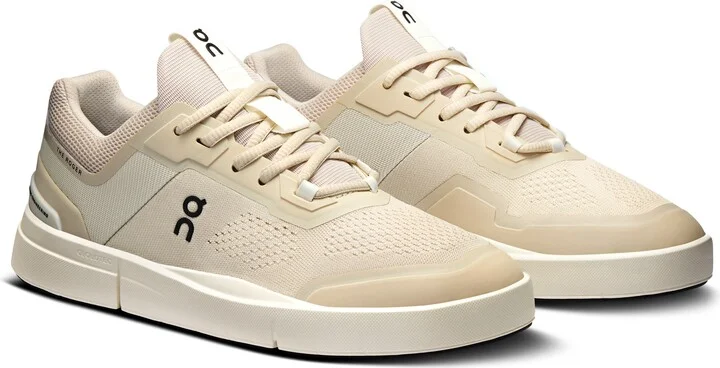 The ROGER Spin Tennis Sneaker