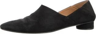 The Row - Image 2