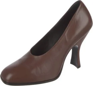 The Row - Image 2