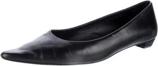 The Row - Image 2
