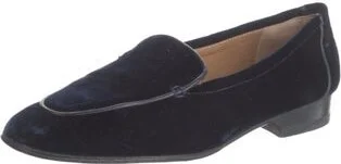 The Row - Image 2