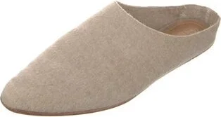 The Row - Image 2