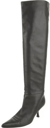 The Row - Image 2
