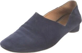 The Row - Image 2