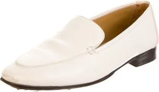 The Row - Image 2