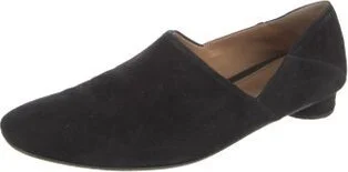 The Row - Image 2