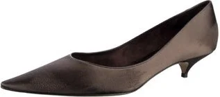 The Row - Image 2
